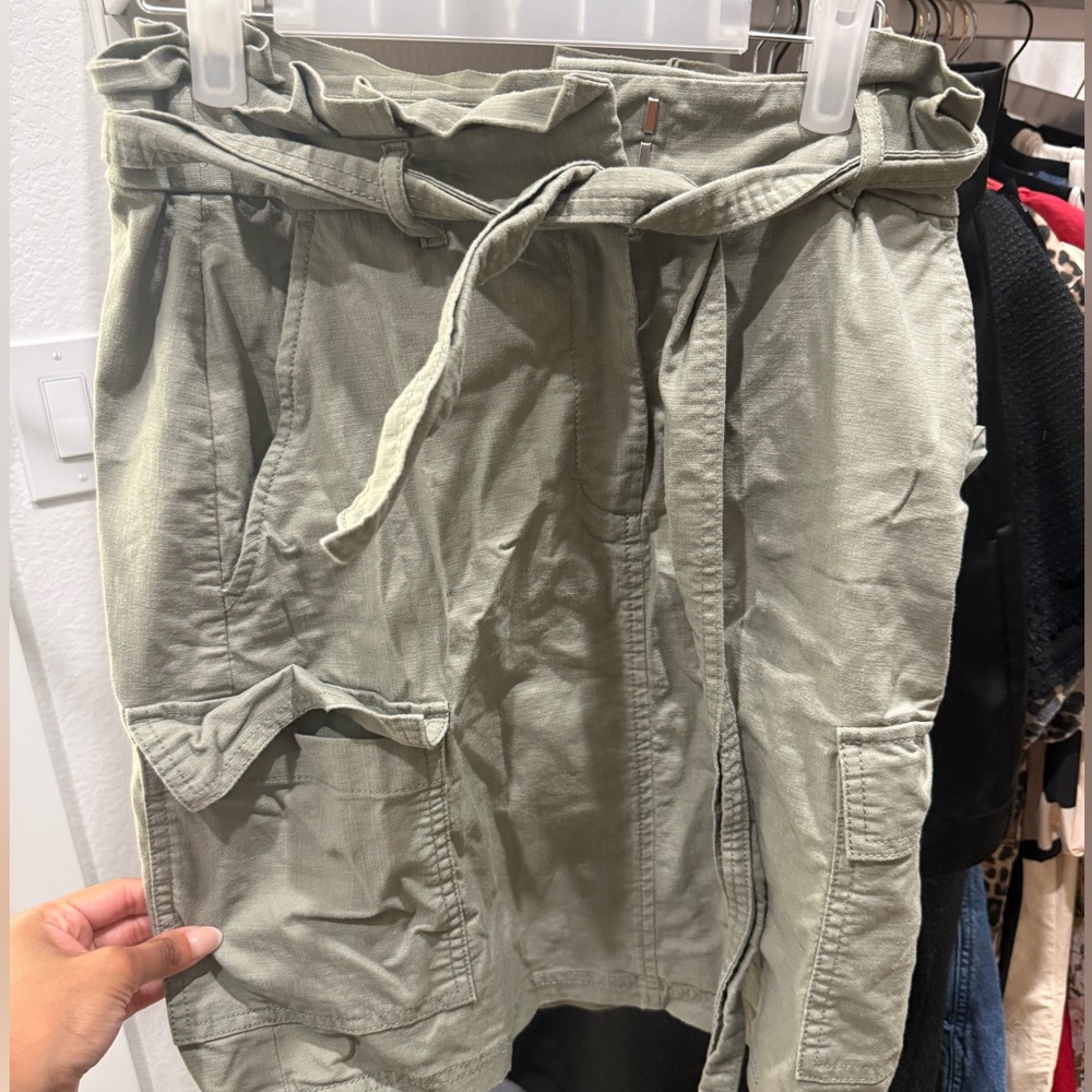 Green cargo skirt